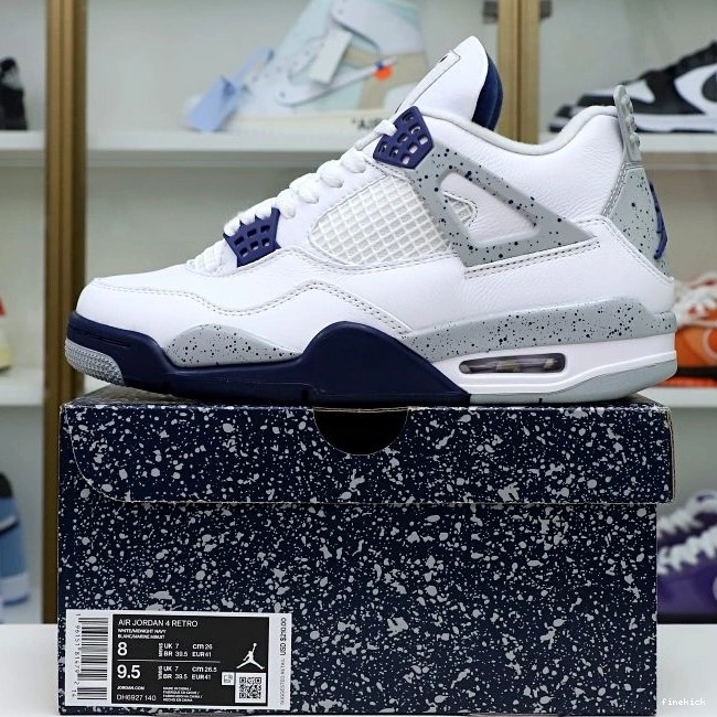 JORDAN 4 RETRO NAVY